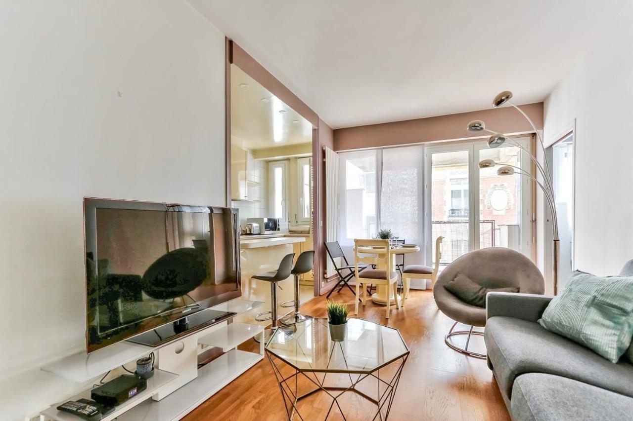 Appartement Quartier Arc De Triomphe Free Netflix Paris Exterior photo